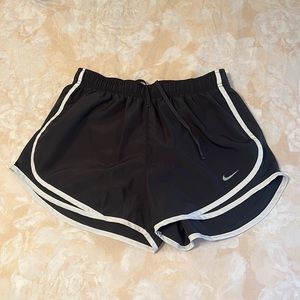 Like New NIKE Dry Fit Lined Shorts